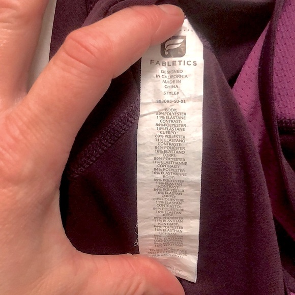 Fabletics tank! - Picture 4 of 4